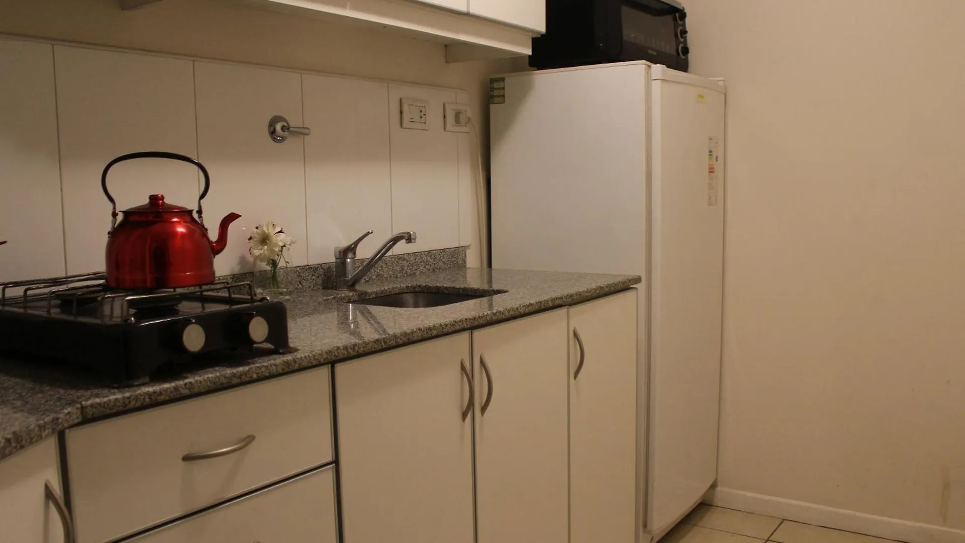 Uvas Apart Hotel Mendoza 3*,